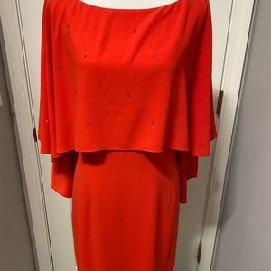 SUPERWOMAN! Strut your cape w/ St John Style